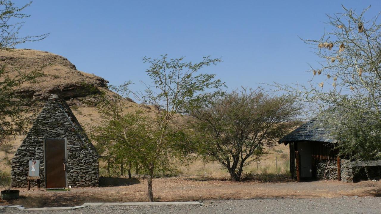 Ferienwohnung Rooiklip Camp Flintstone Exterior foto